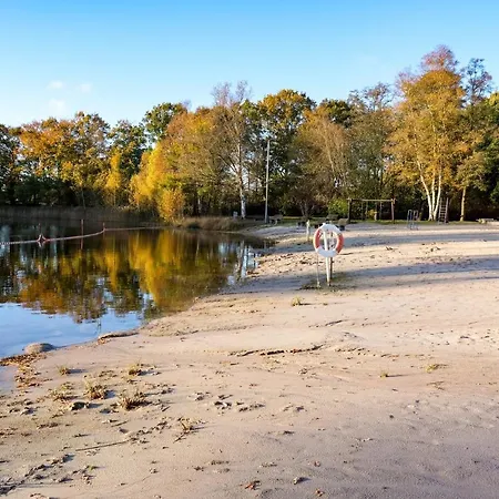 Friesland Glamping Camp Κάμπινγκ *