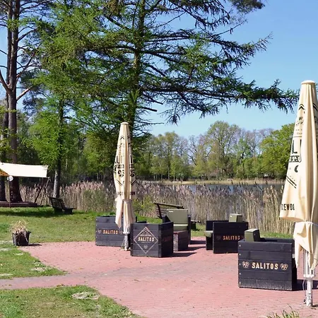 Friesland Glamping Camp Κάμπινγκ Schortens