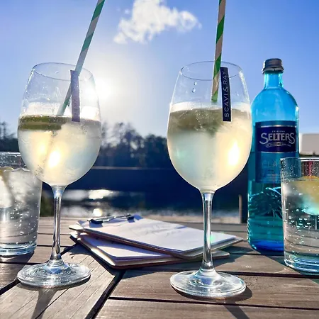 Friesland Glamping Camp Κάμπινγκ