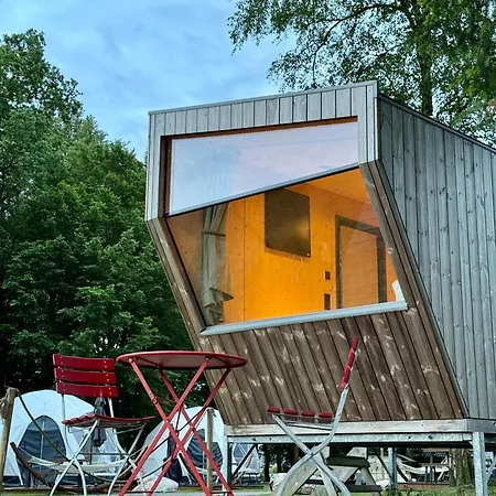 Camping Friesland Glamping Camp *